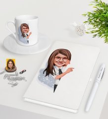Kişiye Özel Kız Çocuk Karikatürlü Beyaz Defter Kalem Türk Kahvesi Fincanı Seti-1