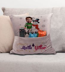 BK Gift Kişiye Özel Yılbaşı Karikatür Tasarımlı Organizer Kumanda ve Atıştırmalık Cepli Pembe Kırlent Yastık- 9, Yılbaşı Hediyesi, Yeni Yıl Hediyeleri