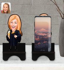 Kişiye Özel Kadın Hakim Karikatürlü Ahşap Biblo Telefon Standı-1