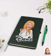 Kişiye Özel Kadın Model Karikatürlü Yeşil Termo Deri Defter Kalem Seti Model 2