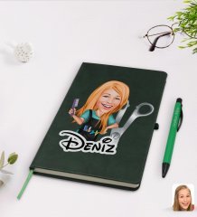 Kişiye Özel Kadın Kuaför Karikatürlü Yeşil Termo Deri Defter Kalem Seti Model 1