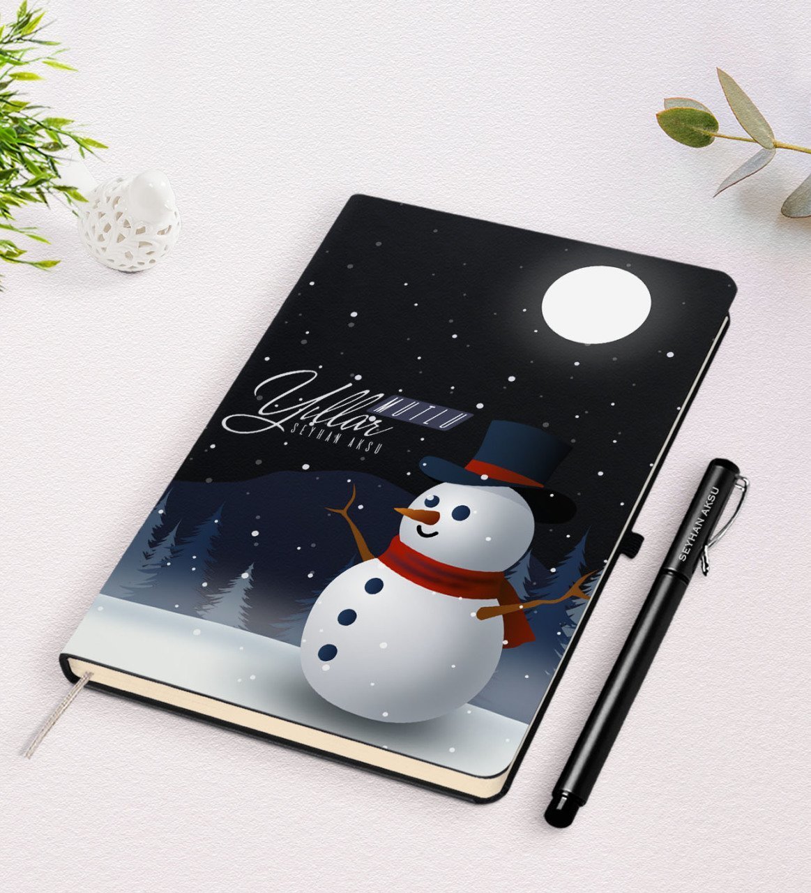 Kişiye Özel İsimli Yılbaşı Mutlu Yıllar Siyah Defter ve Kalem Hediye Seti-19