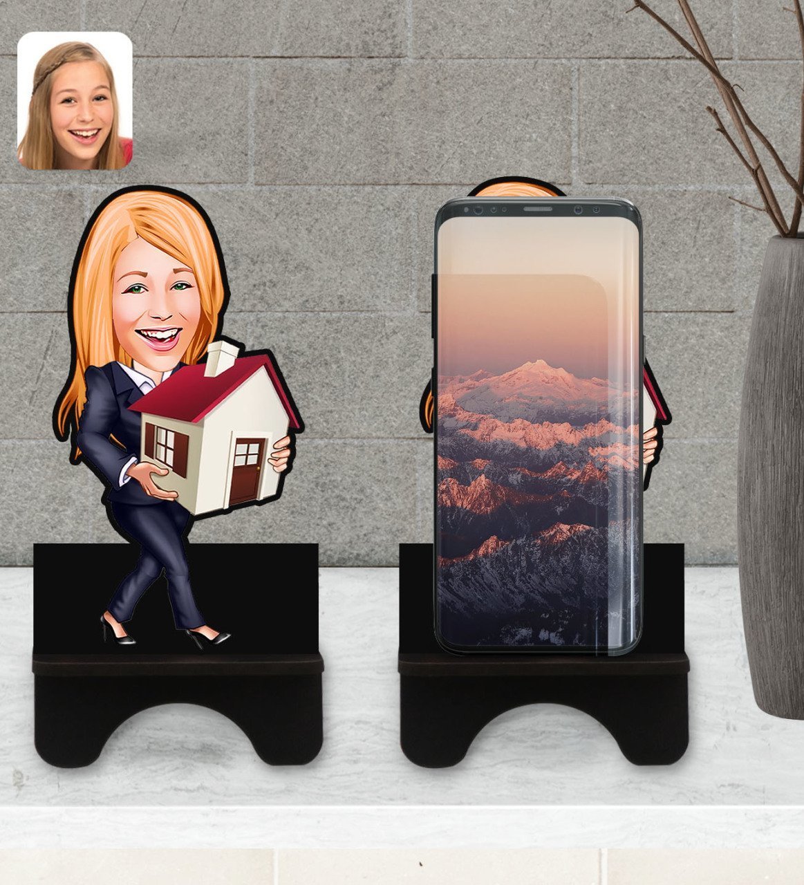 Kişiye Özel Kadın Emlakçı Karikatürlü Ahşap Biblo Telefon Standı-1