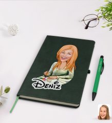 Kişiye Özel Kadın Grafik Tasarımcı Karikatürlü Yeşil Termo Deri Defter Kalem Seti Model 1