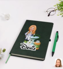 Kişiye Özel Kadın Eczacı Karikatürlü Yeşil Termo Deri Defter Kalem Seti Model 2