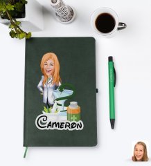 Kişiye Özel Kadın Eczacı Karikatürlü Yeşil Termo Deri Defter Kalem Seti Model 2