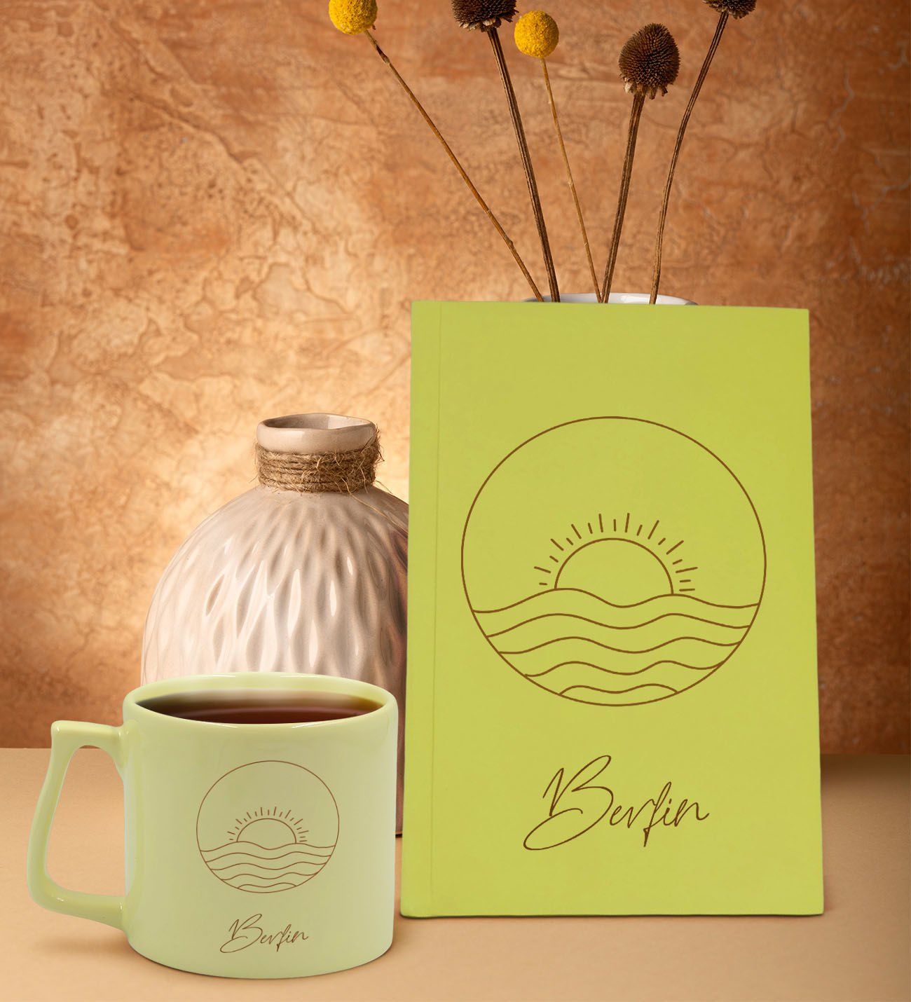 BK Gift Kişiye Özel İsimli Sarı Sert Kapaklı Defter ve Middle Kupa Seti, Arkadaşa Hediye, Yeni İş Hediyesi, Doğum Günü Hediyesi-7