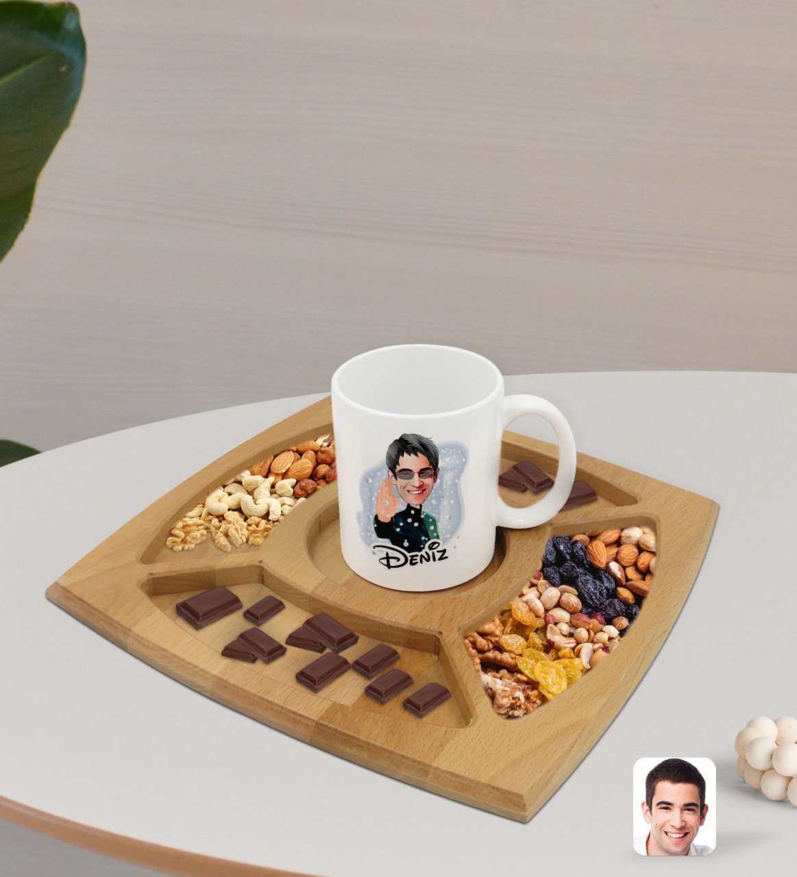 Kişiye Özel Matrix Neo Karikatürlü Beyaz Kupa ve Doğal Masif Ahşap 4 Bölmeli Sunum Tabağı Çerezlik Hediye Seti-1