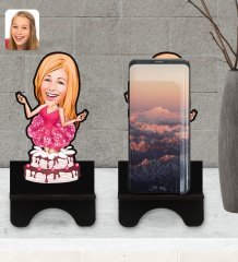 Kişiye Özel Kadın Doğum Günü Karikatürlü Ahşap Biblo Telefon Standı-1
