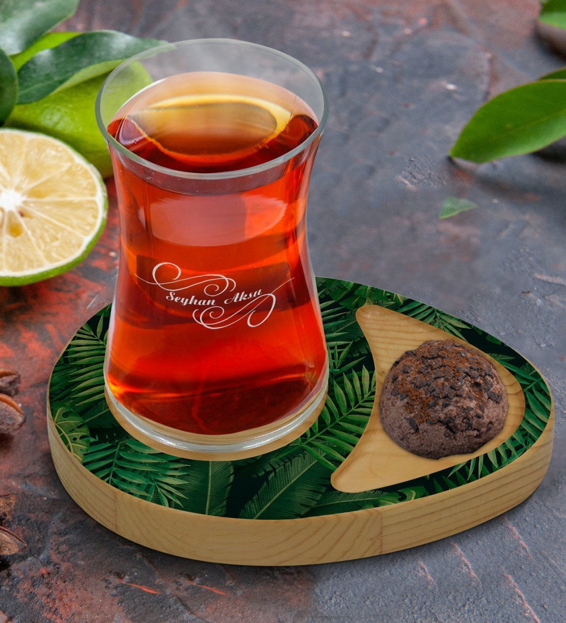 Kişiye Özel Yapraklar Tasarımlı Doğal Ahşap Tabaklı Heybeli Çay Bardağı Sunum Seti Model 9
