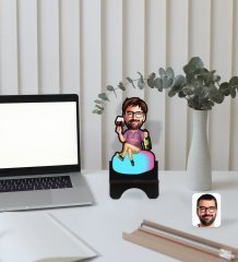 Kişiye Özel Erkek Karikatürlü Ahşap Biblo Telefon Standı-2
