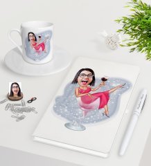 Kişiye Özel Bayan Karikatürlü Beyaz Defter Kalem Türk Kahvesi Fincanı Seti-22