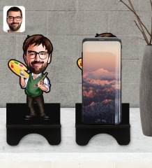 Kişiye Özel Erkek Ressam Karikatürlü Ahşap Biblo Telefon Standı-1