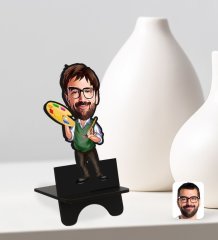 Kişiye Özel Erkek Ressam Karikatürlü Ahşap Biblo Telefon Standı-1