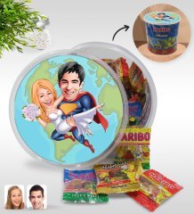 Kişiye Özel Sevgililer Karikatürlü Dev Boy Haribo Minis Kovası (10gx100adet) Model 92