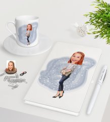 Kişiye Özel Bayan Karikatürlü Beyaz Defter Kalem Türk Kahvesi Fincanı Seti-11