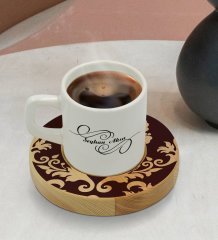 Kişiye Özel Retro Motif Tasarımlı Doğal Ahşap Tabaklı Türk Kahvesi Fincanı Model 7