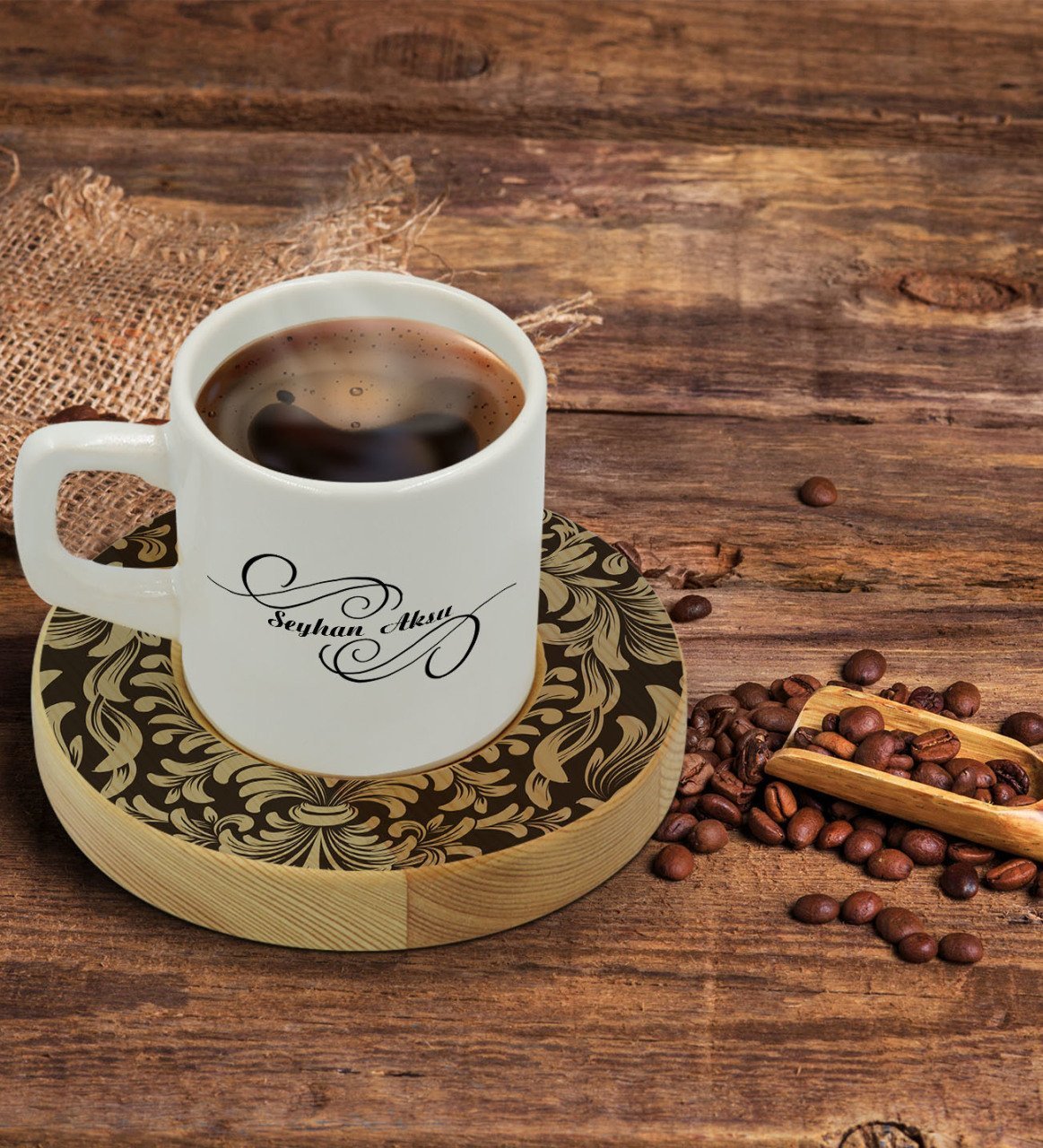 Kişiye Özel Retro Motif Tasarımlı Doğal Ahşap Tabaklı Türk Kahvesi Fincanı Model 6