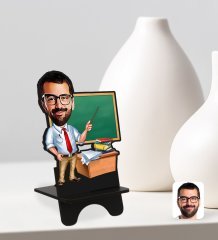 Kişiye Özel Erkek Öğretmen Karikatürlü Ahşap Biblo Telefon Standı-1