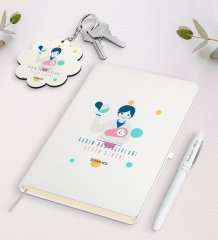 Kişiye Özel Kadın Hastalıkları Doğum Uzmanı Beyaz Defter Kalem Ve Anahtarlık Hediye Seti