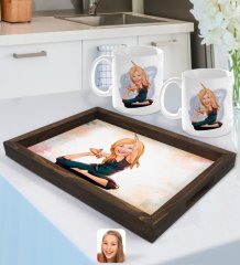 Kişiye Özel Kadın Yoga Karikatürlü Doğal Ahşap Tepsi ve 2’li Kupa Bardak Seti-2