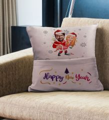 BK Gift Kişiye Özel Yılbaşı Karikatür Tasarımlı Organizer Kumanda ve Atıştırmalık Cepli Pembe Kırlent Yastık- 4, Yılbaşı Hediyesi, Yeni Yıl Hediyeleri