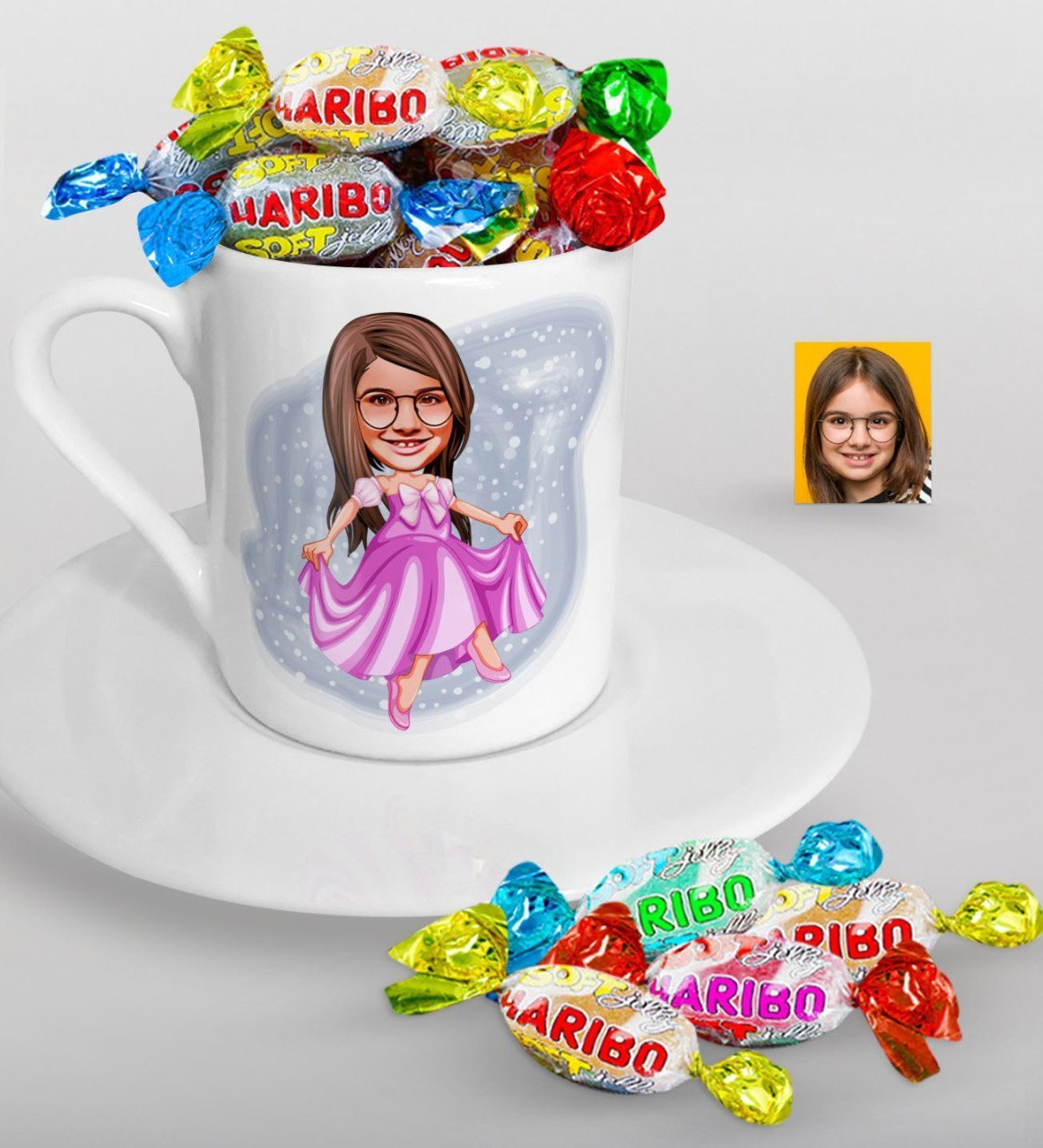 Kişiye Özel Kız Çocuk Prenses Karikatürlü Türk Kahvesi Fincanı ve Haribo Şeker Hediye Seti-1