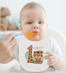 BK Kids 1 Yaşındayım Tasarımlı Beyaz Bebek Body Zıbın ve Mama Önlüğü Hediye Seti-2