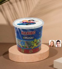 Kişiye Özel Sevgililer Karikatürlü Dev Boy Haribo Minis Kovası (10gx100adet) Model 52
