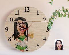 Kişiye Özel Kadın Karikatürlü Otantik Ahşap Palet Saat-30