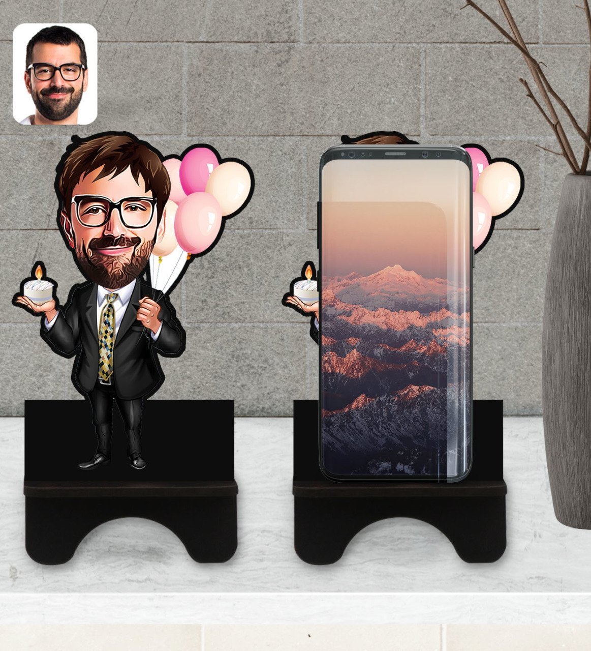 Kişiye Özel Erkek Doğum Günü Karikatürlü Ahşap Biblo Telefon Standı-3