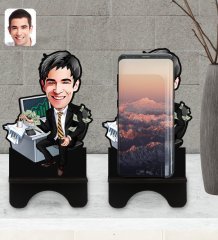Kişiye Özel Erkek Bankacı Karikatürlü Ahşap Biblo Telefon Standı-3