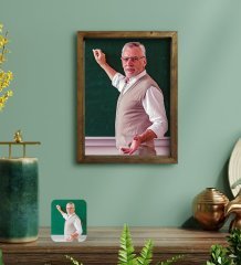 Kişiye Özel Erkek Öğretmen Yağlıboya Tasarımlı Doğal Masif Ahşap Çerçeveli Tablo 30x40cm-1