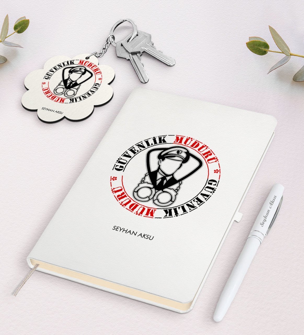 Kişiye Özel Güvenlik Müdürü Beyaz Defter Kalem Ve Anahtarlık Hediye Seti