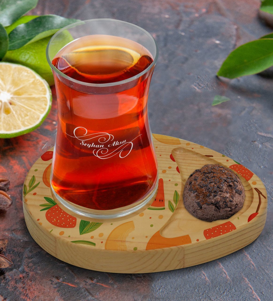 Kişiye Özel Meyveler Tasarımlı Doğal Ahşap Tabaklı Heybeli Çay Bardağı Sunum Seti Model 3