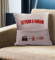 BK Gift Kişiye Özel Tasarımlı Organizer Kumanda ve Atıştırmalık Cepli Pembe Kırlent Yastık- 1, Ev Dekoru, Ev Hediyesi
