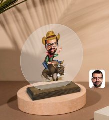 Kişiye Özel Rodeo Karikatürlü Yuvarlak Ahşap Standlı Biblo-1