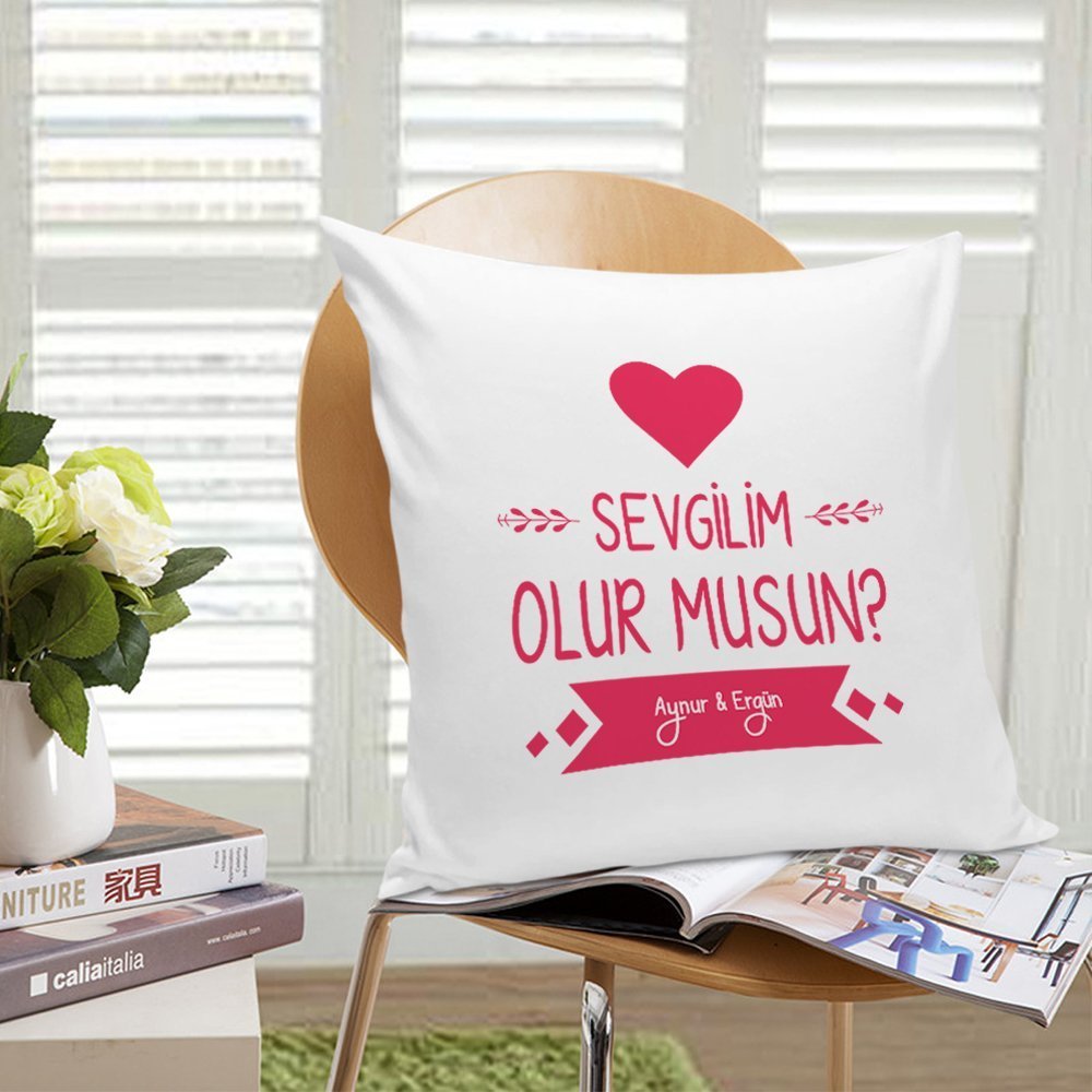 Kişiye Özel Sevgilim Olur Musun Beyaz Yastık Kılıfı
