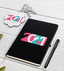 Kişiye Özel 2023 Mutlu Yıllar Siyah Defter Kalem ve Anahtarlık Hediye Seti-6