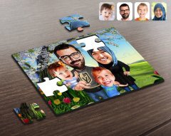 Kişiye Özel Tesettürlü Aile Karikatürlü Ahşap Puzzle-3