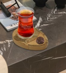 Kişiye Özel Mermer Tasarımlı Doğal Ahşap Tabaklı Heybeli Çay Bardağı Sunum Seti Model 5