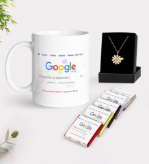 Kişiye Özel Google Dünyanın En İyi Öğretmeni Beyaz Kupa Çikolata ve İsimli Papatya Kolye Hediye Seti