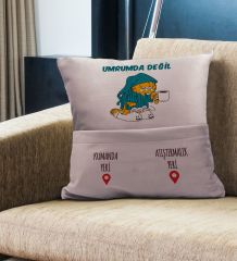 BK Gift Eğlenceli Tasarımlı Organizer Kumanda ve Atıştırmalık Cepli Pembe Kırlent Yastık- 6, Ev Dekoru, Ev Hediyesi