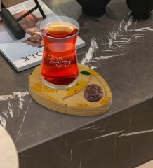 Kişiye Özel Limon Tasarımlı Doğal Ahşap Tabaklı Heybeli Çay Bardağı Sunum Seti Model 1