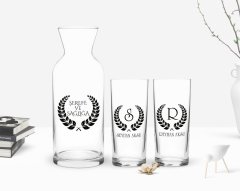 Kişiye Özel Renkli Baskılı Çelenk Baş Harfli İsimli İkili Rakı Bardağı ve Karaf Hediye Seti-1