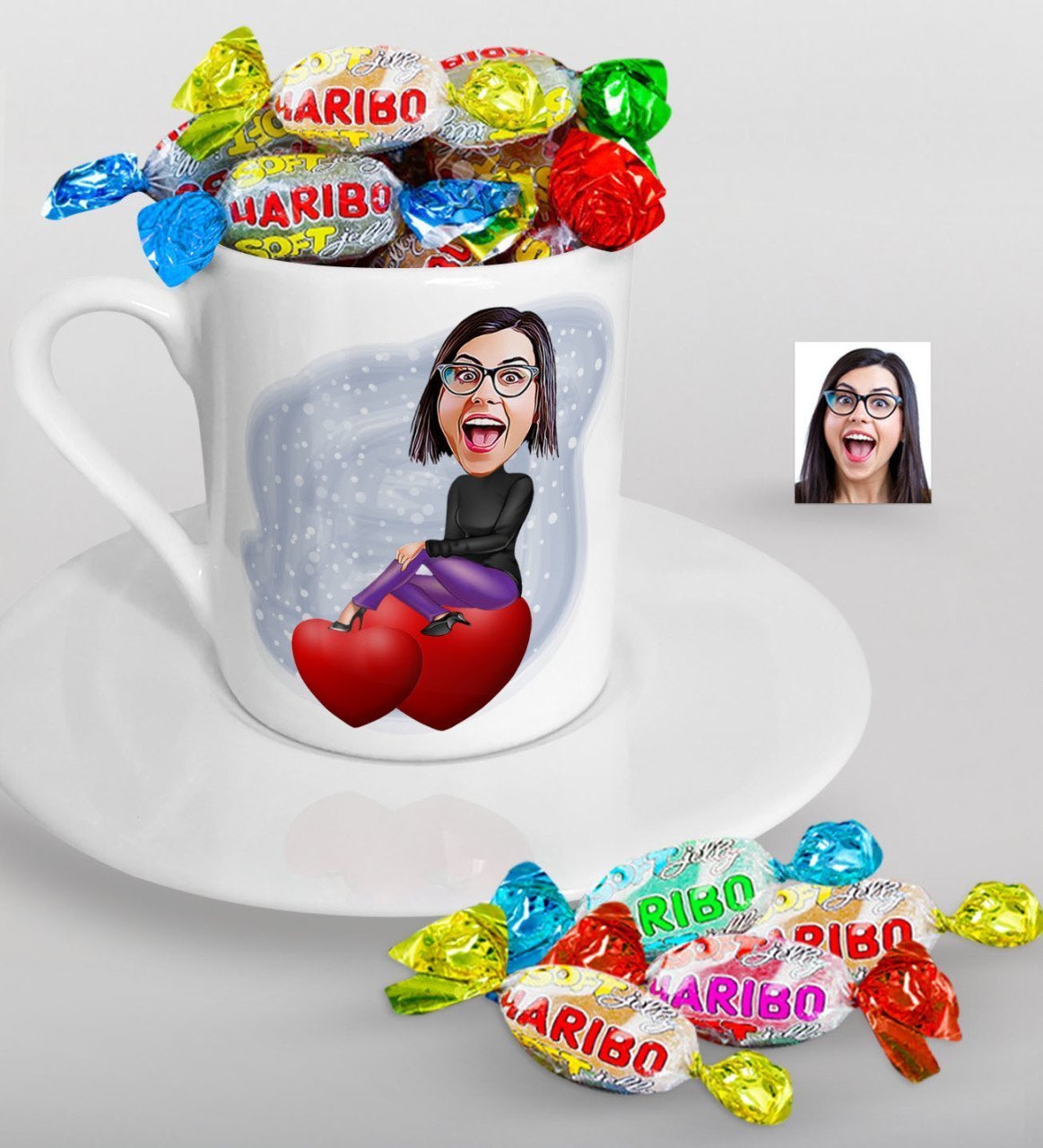 Kişiye Özel Bayan Karikatürlü Türk Kahvesi Fincanı ve Haribo Şeker Hediye Seti-2