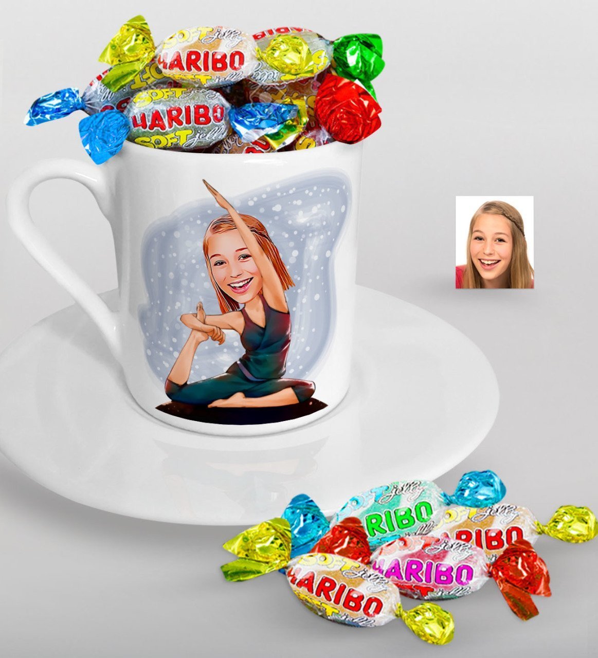 Kişiye Özel Bayan Yoga Karikatürlü Türk Kahvesi Fincanı ve Haribo Şeker Hediye Seti-2