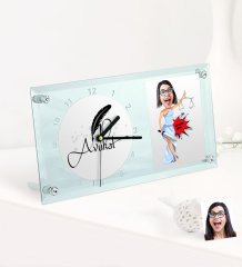 Kişiye Özel Bayan Avukat Karikatürlü Masaüstü Cam Saat - 1