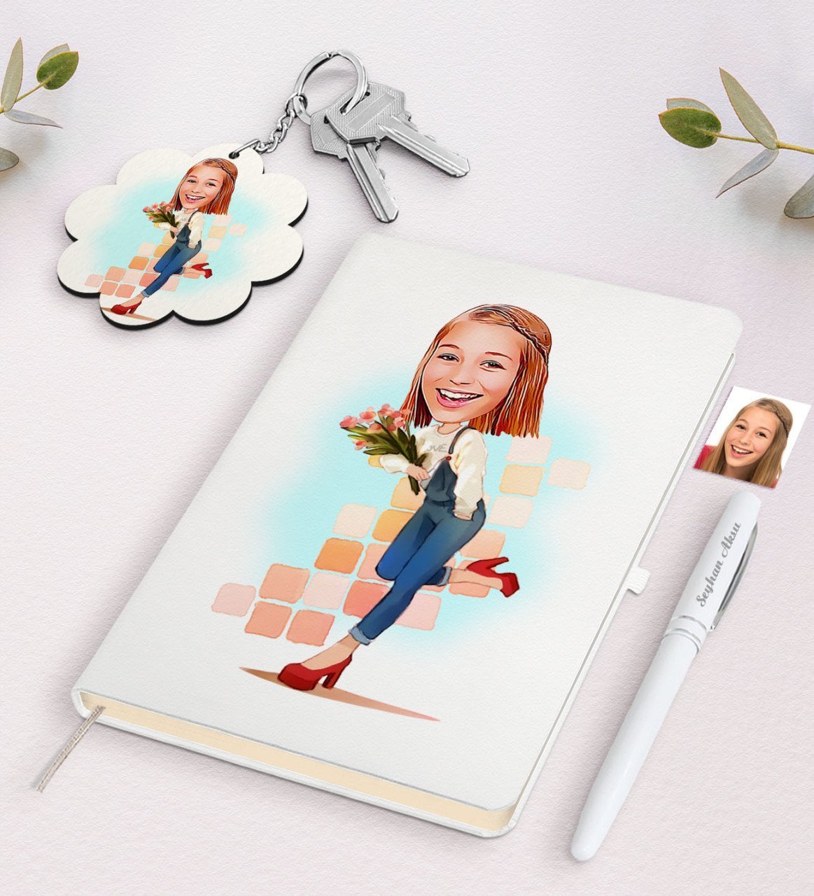 Kişiye Özel Kadın Karikatürlü Beyaz Defter Kalem ve Anahtarlık Hediye Seti-13