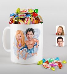 Kişiye Özel Sevgililer Karikatürlü Beyaz Kupa ve Haribo Şeker Hediye Seti-8